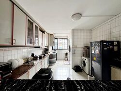 Blk 721 Jurong West Avenue 5 (Jurong West), HDB 5 Rooms #566619011